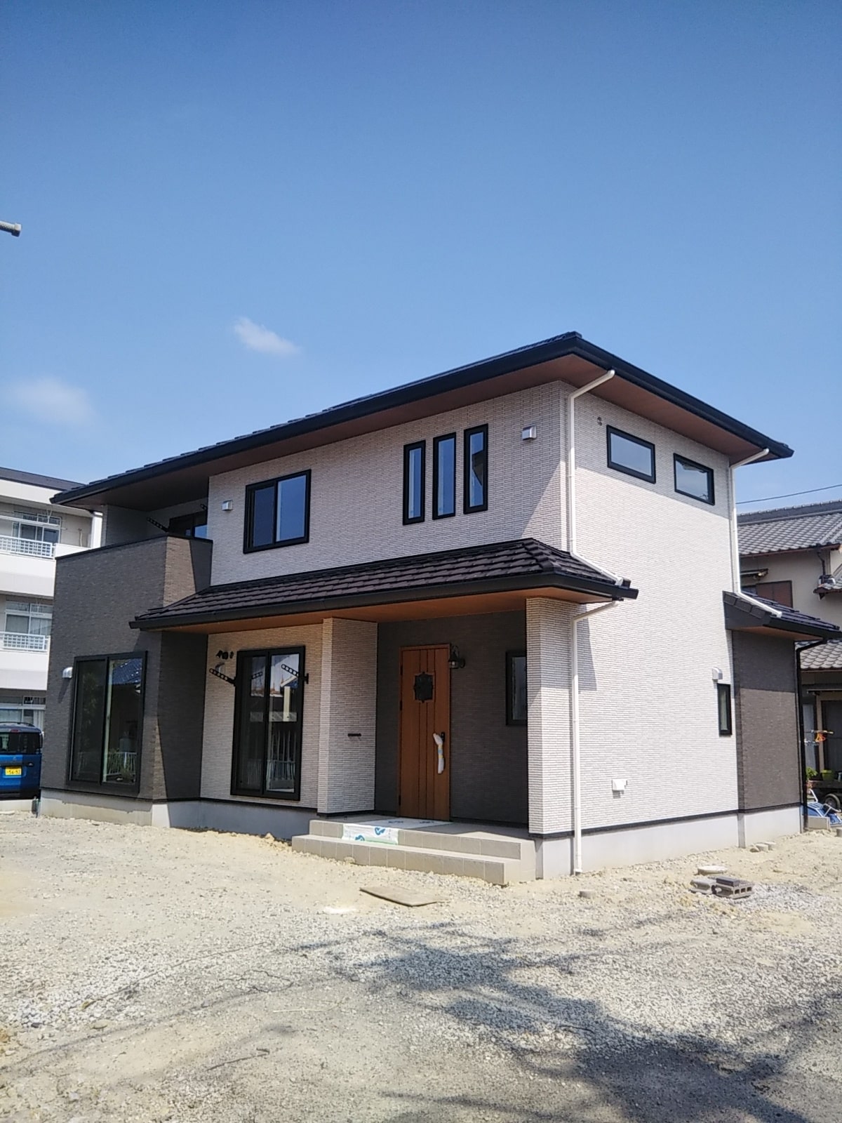 施工事例 愛知県半田 ハウスメーカー おしゃれな注文住宅 二 三階建ての家なら クレバリーホーム半田店